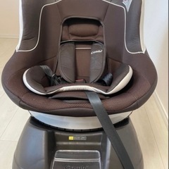 コンビ　チャイルドシートの画像