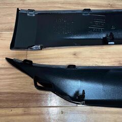 納車外し品 TOYOTA トヨタ GRS210 クラウンアスリート 後期 純正 リアスパッツ リヤスパッツ リアスポイラー 左右 76897-30020 (76893-30050) 76898-30020 (76894-30050)の画像