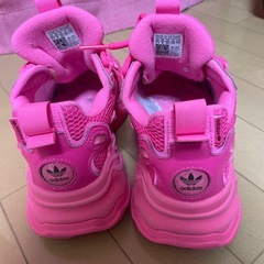 【お値下げ中】adidasスニーカーの画像