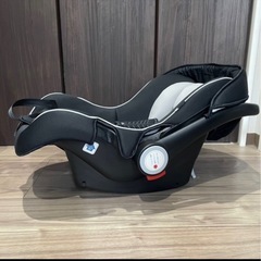 西松屋　チャイルドシートの画像