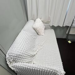 IKEA製　2人がけソファ　カバー付きの画像
