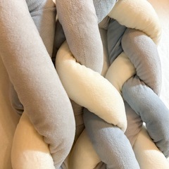 ベッドガードクッション🩵の画像