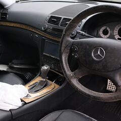 2007y(H19) メルセデスベンツ E300 アバンギャルド S DBA-211054Cの画像