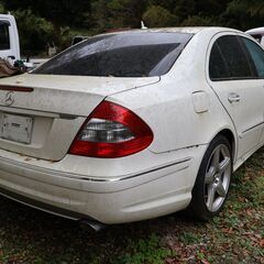 2007y(H19) メルセデスベンツ E300 アバンギャルド S DBA-211054Cの画像