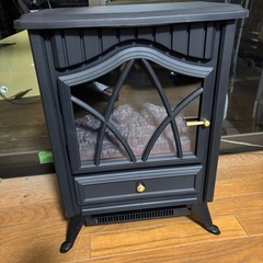 暖炉型ファンヒーターの画像