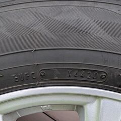 30アルファード用のスタッドレスホイール４本、ナット２０個を４万円でお譲りします。の画像