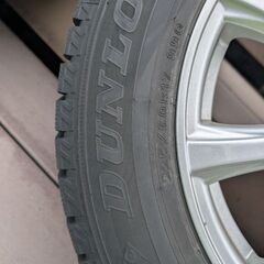 30アルファード用のスタッドレスホイール４本、ナット２０個を４万円でお譲りします。の画像