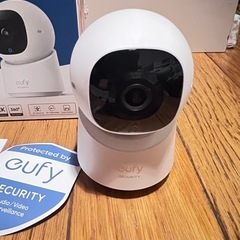 Anker Eufy Indoor Cam C220 (見守りカメラ) 【ペットカメラ/ベビーモニター/ペット見守り/屋内カメラ/ネットワークカメラ / 2K画質 / ズーム対応 / 360°監視/AI動作検知/Wi-Fi対応 】の画像