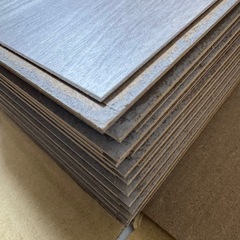 【新品】🆕フローリング材3箱プラスおまけ付きホワイトアッシュ　3mm厚　フローリング材　　12.5平米分の画像