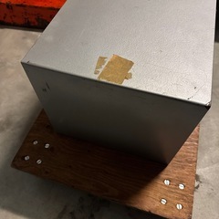 中古　耐火金庫　VEPOX ベポックス　ダイヤル式金庫 シルバー　家庭用の画像