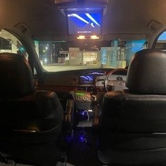 エスティマの画像