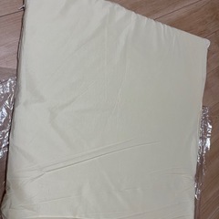 ベビーベッドの敷布団の画像