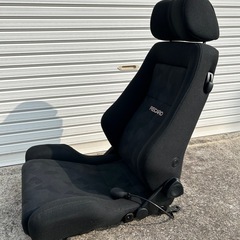 レカロシート  エルゴメド　ハイエースシートレール付きの画像