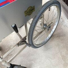 介護用品　車いすの画像
