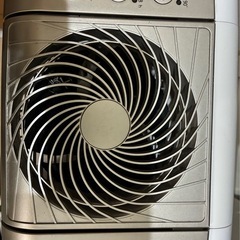 除湿機　アイリスオーヤマの画像