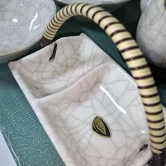 未使用GINPO銀峯陶器　食器セット　大鉢1枚　小鉢（とんすい）5枚　薬味皿他白基調の見事な貫入が入っております！の画像