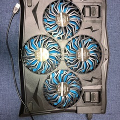 ノートパソコン用 冷却パッド（クーラーパッド） 4基の大型静音ファンの画像