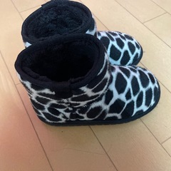 【お値下げ中】子供用ブーツ18cmの画像