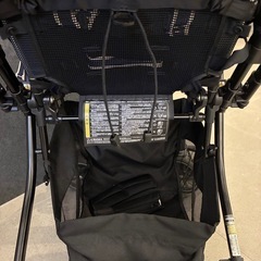 【美品】コンビ　ベビーカー　メチャカルハンディ　オート４キャス　コンパクトHGの画像