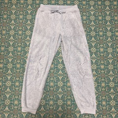 （UNIQLO4点）フリース、ネルシャツ、パジャマ上下セットの画像