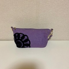 ハンドバッグ2点+巾着袋2点の画像