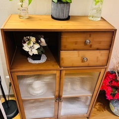 カップボード収納、木製、キッチン収納、引き出し、リビング収納の画像