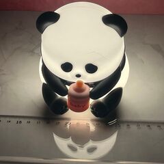 【ほぼ未使用】シリコンのナイトライト パンダ 黄色の3段調光・7色の30分タイマーの画像
