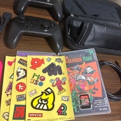 Nintendo Switch、ドックとコントローラー×2とスプラトゥーン2付き。
の画像