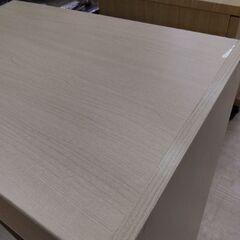 カラーボックス　300円　本棚の画像