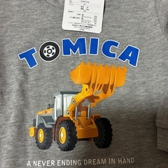 新品タグ付⭐️キッズ100サイズ⭐️トミカ⭐️恐竜⭐️男の子⭐️長袖トレーナー⭐️子供服⭐️まとめ売り の画像