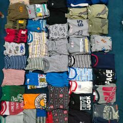 【受け渡し者決定】【まとめてお引き取り希望】子ども服、おもちゃ他(1000円)の画像