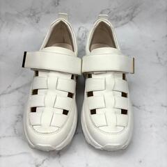 【美品】+diana プラスダイアナ ホワイト スニーカー 23 グルカ風 ラメの画像