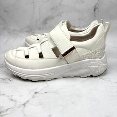 【美品】+diana プラスダイアナ ホワイト スニーカー 23 グルカ風 ラメの画像