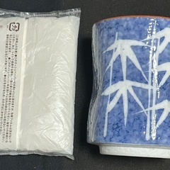 蓋付き湯呑みの画像