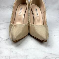 【美品】DIANA ダイアナ サテン ベージュ ポインテッドトゥ 23.5の画像