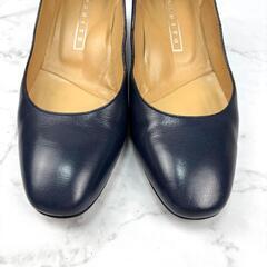 【美品】YOSHITO ヨシト ネイビー レザー パンプス 22 アーモンドトゥの画像
