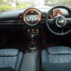 MINI  COOPER S CLUBMAN ALL４ パノラマサンルーフ・本革シート・社外アルミ付の画像
