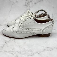 【美品】MARION TOUFET ウイングチップ ローファー 36 ホワイトの画像