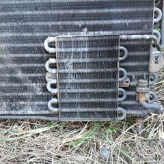 M.ベンツ126,280SE用エヤコンコンデンサ―販売の画像