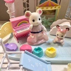 シルバニアファミリー　みんなのおひさまほいくえん　お人形などせっとセット　の画像