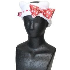 値下げ　未使用　ヘアーバンド　キティーちゃんの画像