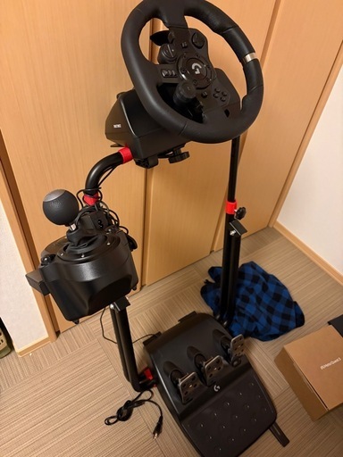 ハンドルコントローラー　G923