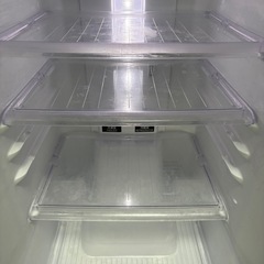 三菱ノンフロン冷凍冷蔵庫の画像