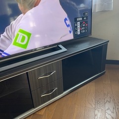 テレビボードの画像