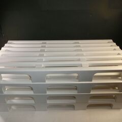 ★ 高脚 プラすのこ 4枚 押し入れ 布団収納 スノコ ホワイトの画像