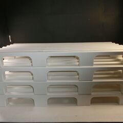 ★ 高脚 プラすのこ 4枚 押し入れ 布団収納 スノコ ホワイトの画像