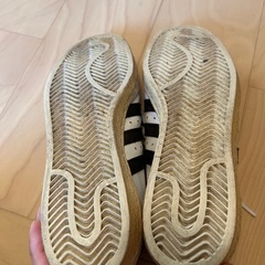 adidas スーパースター　金ベロの画像