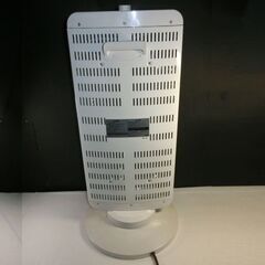 ★中古 山善 速暖 カーボンヒーター + 遠赤外線 シーズヒーター搭載 ツインヒート プラスネオ ホワイト DBC-VJ12の画像