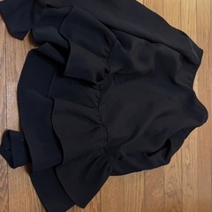 coca コカ バックフリルノーカラージャケット オリジナル ブラックの画像