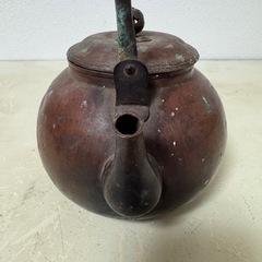 銅瓶？　詳細不明鉄瓶古道具古民具やかんケトルジャンクの画像